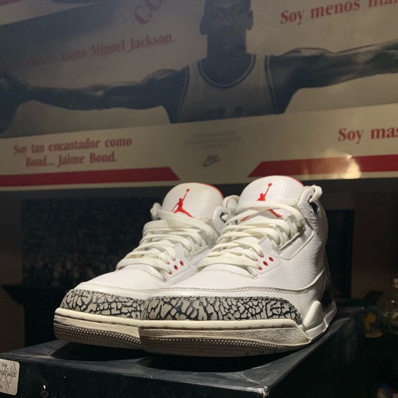 White cement 3s (88’s) - Picture 1 of 4